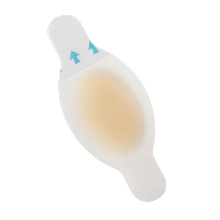 Wodoodporne bandaże hydrokoloidowe zapobiegające powstawaniu pęcherzy na stopach